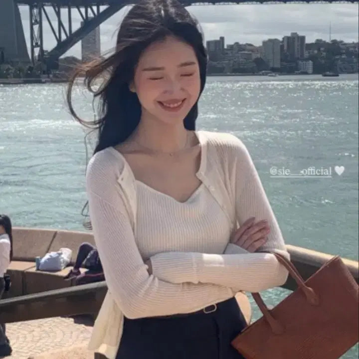 [BUNJANG] Siena Essential Sleeveless Top / 시에 리나 에센셜 슬리브리스