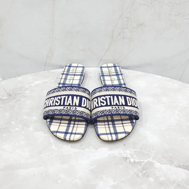 [BUNJANG] Dior Check Dway Slide Slippers (Size 38) / 38 / 디올 체크 디웨이 슬라이드 슬리퍼 KCQ209CND