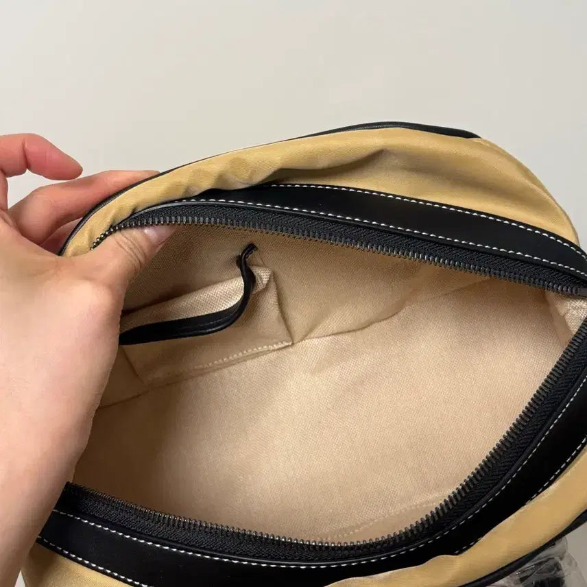 [BUNJANG] Archivepke Beige Shoulder Bag / 아카이브앱크 숄더백(베이지)