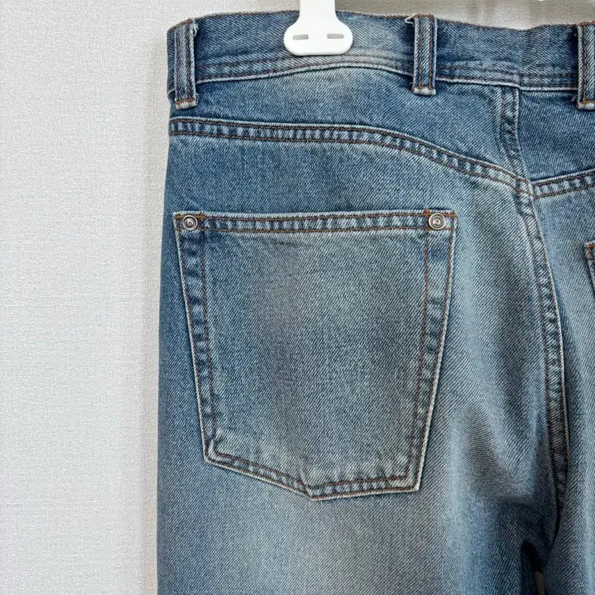 [BUNJANG] Andersson Bell Distressed Vintage Bootcut Jeans / [L] Andersson Bell 디스트로이드 빈티지 부츠컷 청바지 찢청