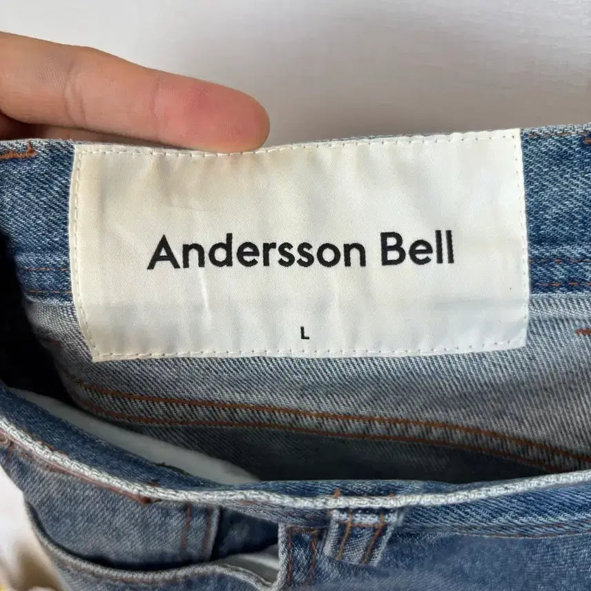 [BUNJANG] Andersson Bell Distressed Vintage Bootcut Jeans / [L] Andersson Bell 디스트로이드 빈티지 부츠컷 청바지 찢청