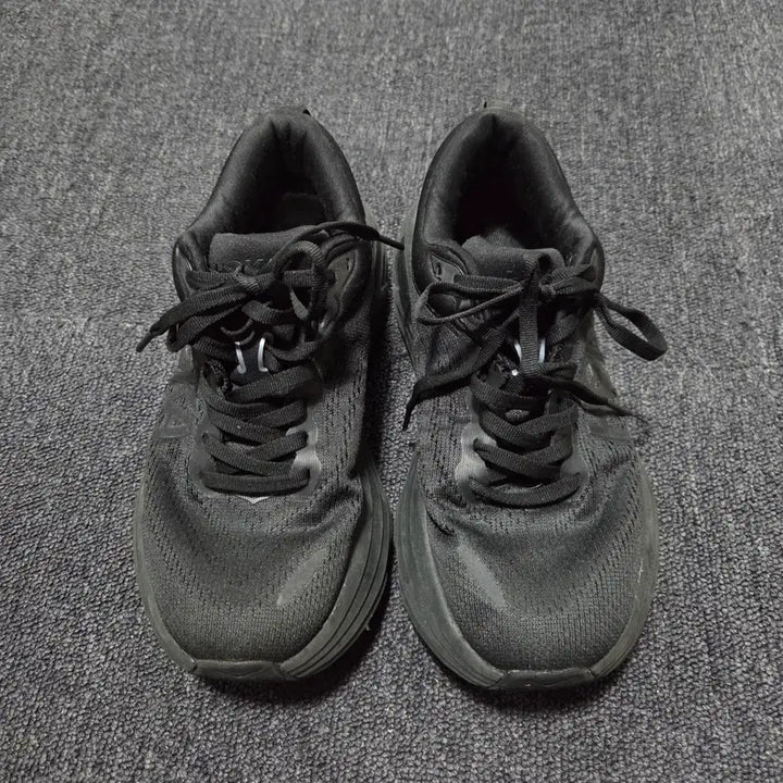 [BUNJANG] Hoka Bondi 8 Running Shoes / 호카 블랙 본디 8 러닝화 235 26042416