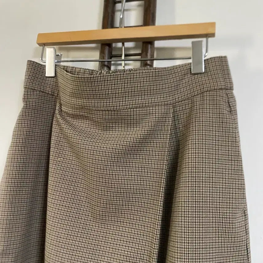 [BUNJANG] Brown Checkered Long Skirt / 브라운 잔체크 뒷밴딩  롱스커트 29인치