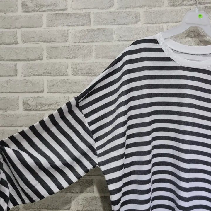 [SOLD OUT] ㅊ8 단가라 티셔츠 F