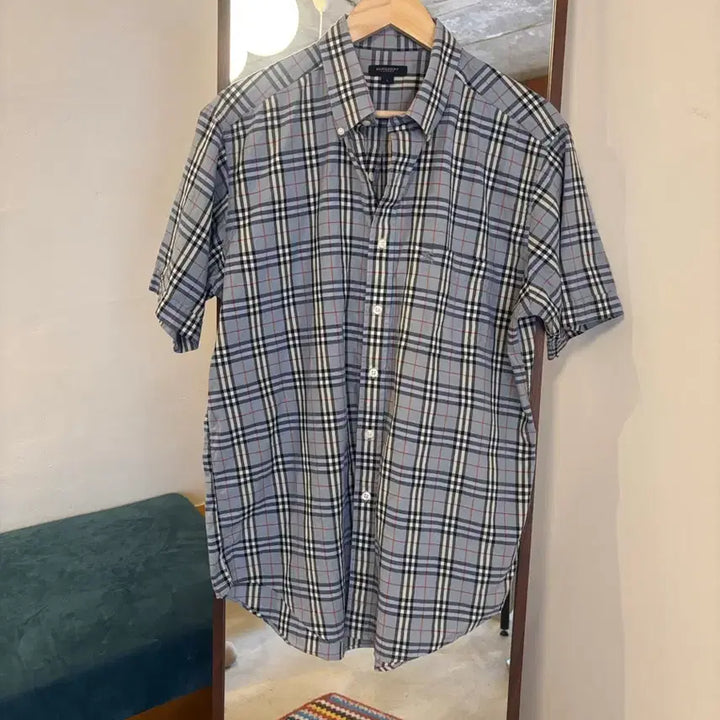 [BUNJANG] Burberry Checkered Short Sleeve Shirt / 버버리 체크 반팔 셔츠