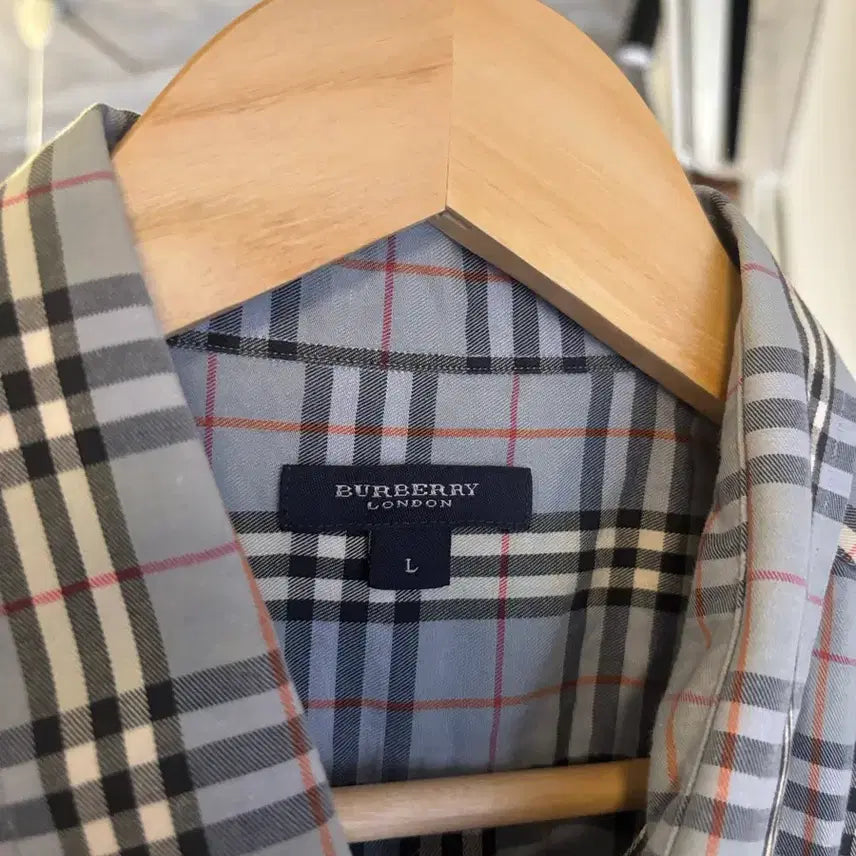 [BUNJANG] Burberry Checkered Short Sleeve Shirt / 버버리 체크 반팔 셔츠