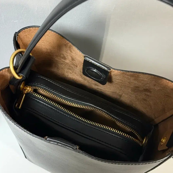 [BUNJANG] ZARA Bucket Bag with Pouch / ZARA 자라 버킷백 가방(숄더 겸 크로스백 / 파우치 포함)