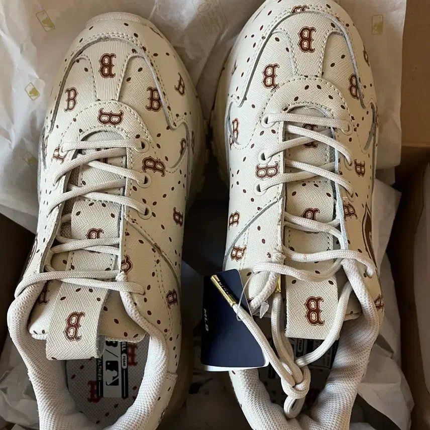[BUNJANG] MLB Big Ball Chunky Monogram Leather Sneakers / 16만원 완전 신상 새상품 정품 MLB 100% 소가죽 빅볼청키 모노그램