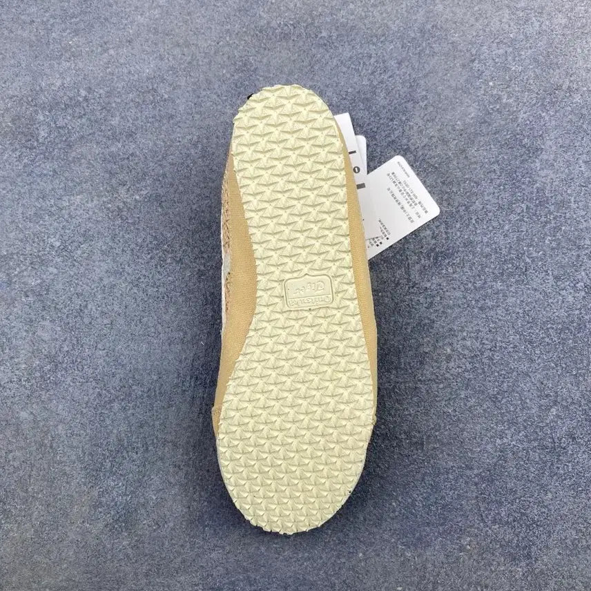 [SOLD OUT] 오니츠카타이거 뮬 스니커즈 베이지 메쉬 사이즈: 240