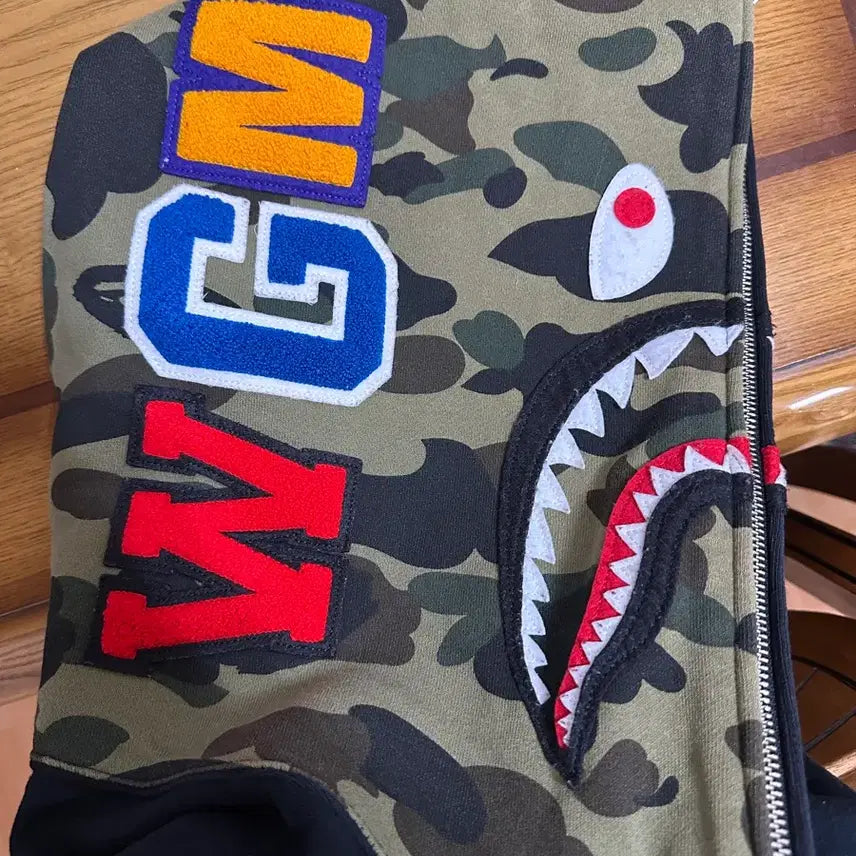 [BUNJANG] BAPE Shark Hoodie Zip-up / 베이프 샤크후드집업