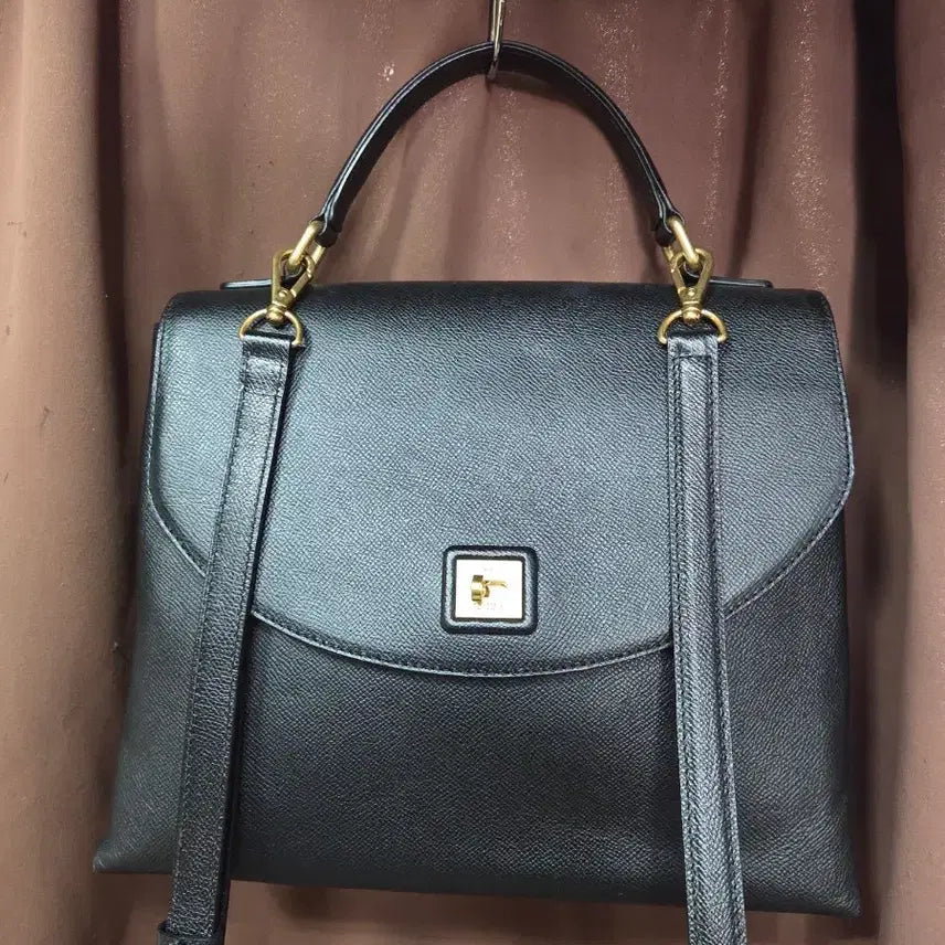 [BUNJANG] J.ESTINA Black Leather Flap Shoulder/Tote Bag / 제이에스티나 블랙 레더 플랩 숄더백/토트백