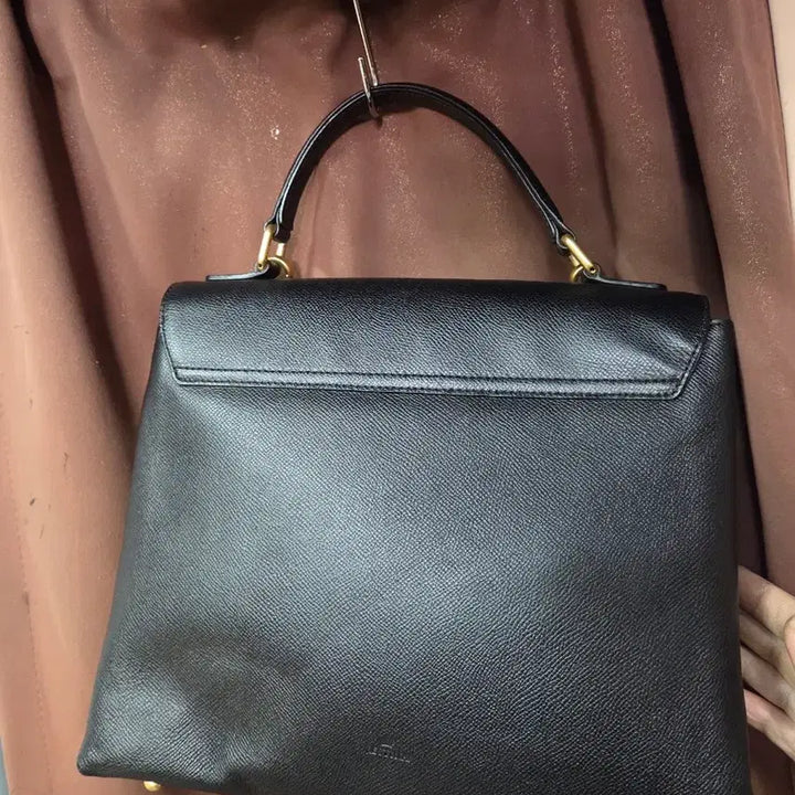 [BUNJANG] J.ESTINA Black Leather Flap Shoulder/Tote Bag / 제이에스티나 블랙 레더 플랩 숄더백/토트백