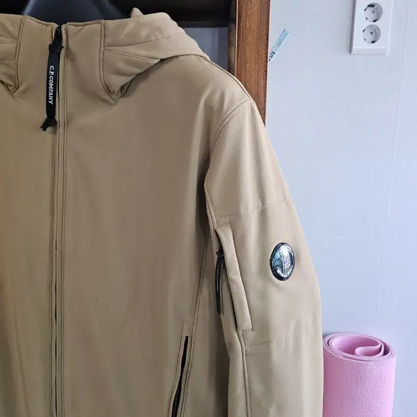 [BUNJANG] 100-105)씨피컴퍼니 나일론 자켓 팔아요 cp컴퍼니 xl l / 100-105)씨피컴퍼니 나일론 자켓 팔아요 cp컴퍼니 xl l