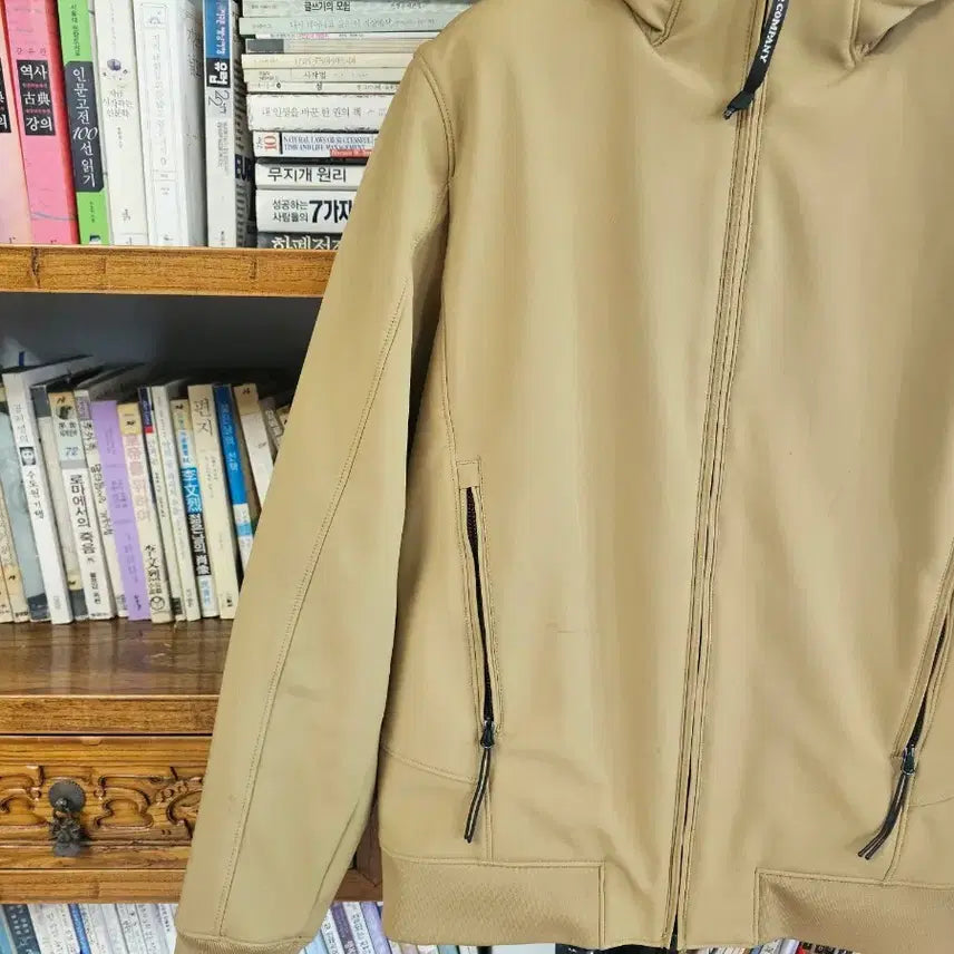 [BUNJANG] 100-105)씨피컴퍼니 나일론 자켓 팔아요 cp컴퍼니 xl l / 100-105)씨피컴퍼니 나일론 자켓 팔아요 cp컴퍼니 xl l