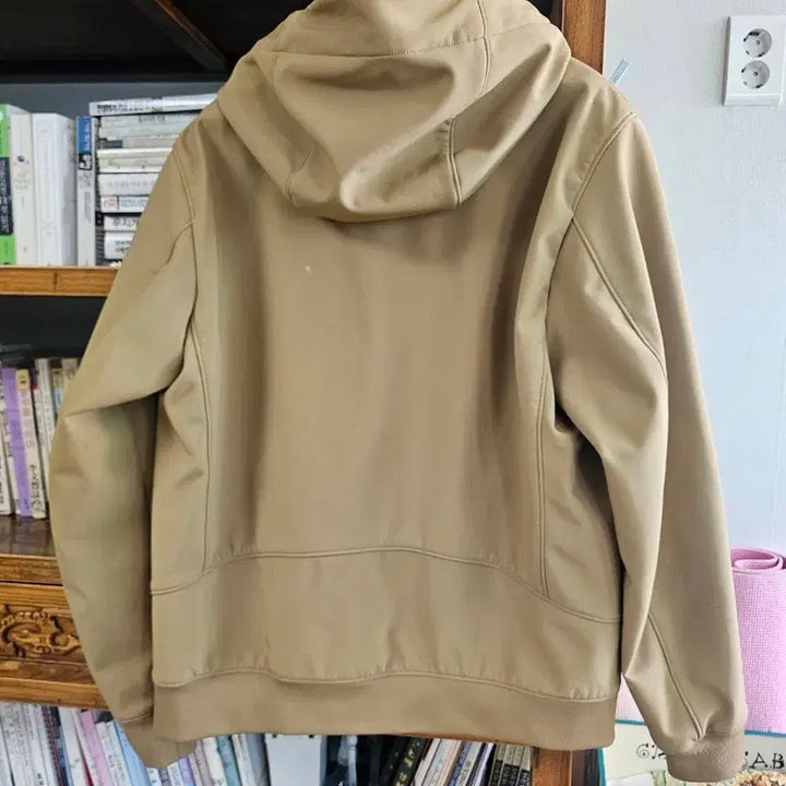[BUNJANG] 100-105)씨피컴퍼니 나일론 자켓 팔아요 cp컴퍼니 xl l / 100-105)씨피컴퍼니 나일론 자켓 팔아요 cp컴퍼니 xl l