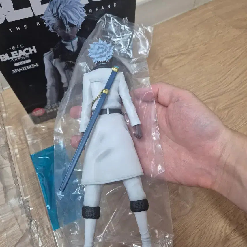 [SOLD OUT] 블리치 라스트원 토시로 피규어