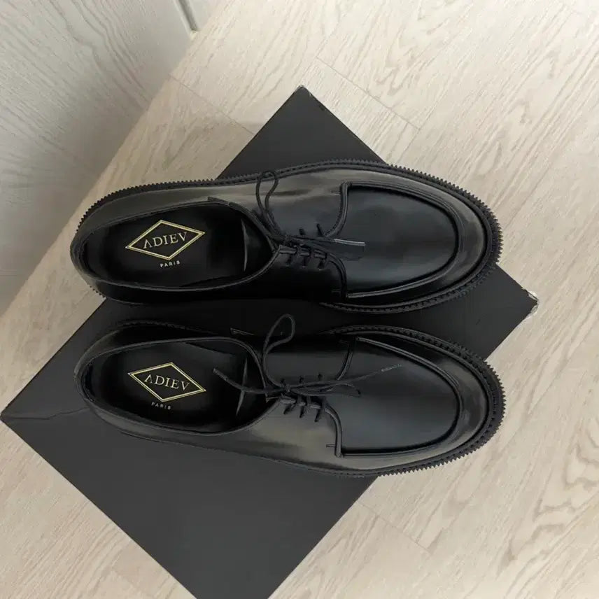 [SOLD OUT] Adieu Paris 아듀 타입 124 로퍼 42사이즈