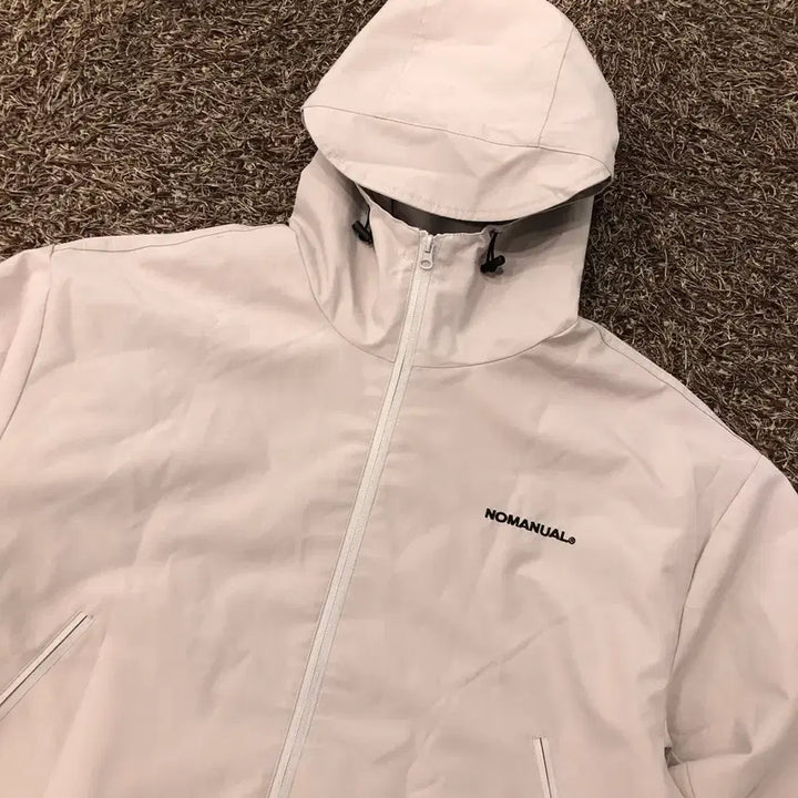 [SOLD OUT] L 노매뉴얼 투웨이 후드 바람막이 자켓