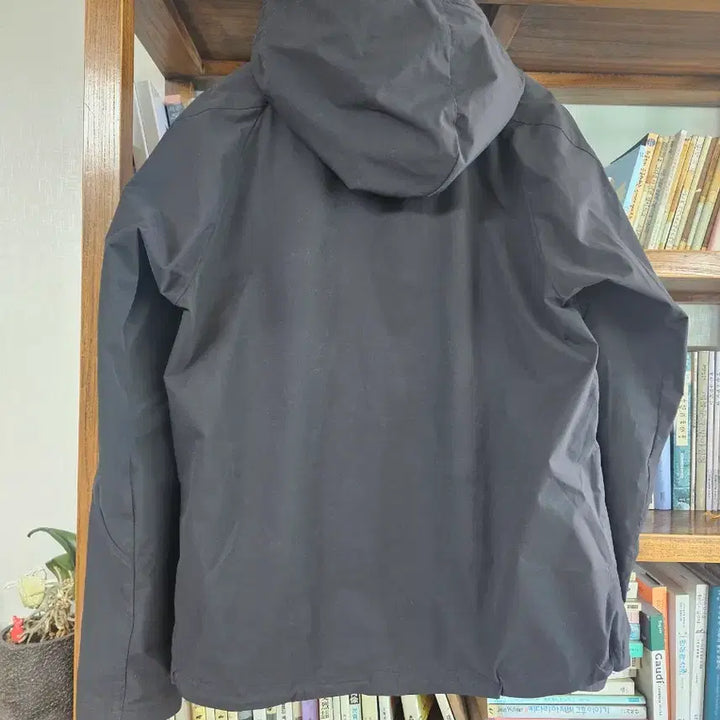 [SOLD OUT] 100-105사이즈)cp컴퍼니 나일론 자켓 팔아요 프로텍 50xl 씨피
