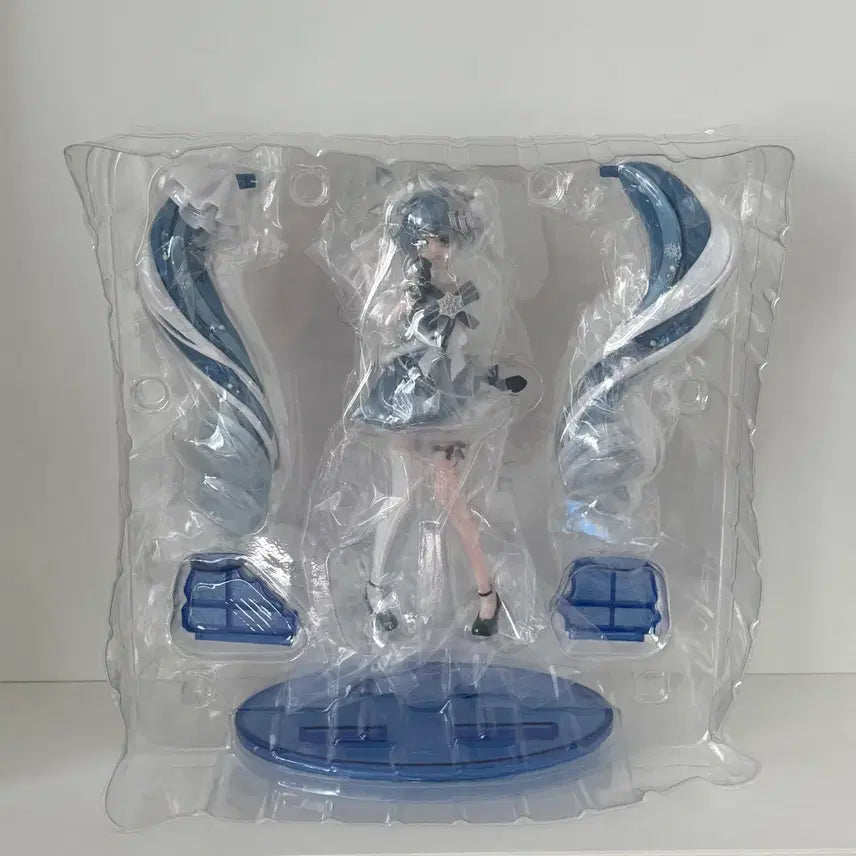 [SOLD OUT] (개봉)제일복권 스노우 미쿠 유키미쿠 2025 A상 피규어