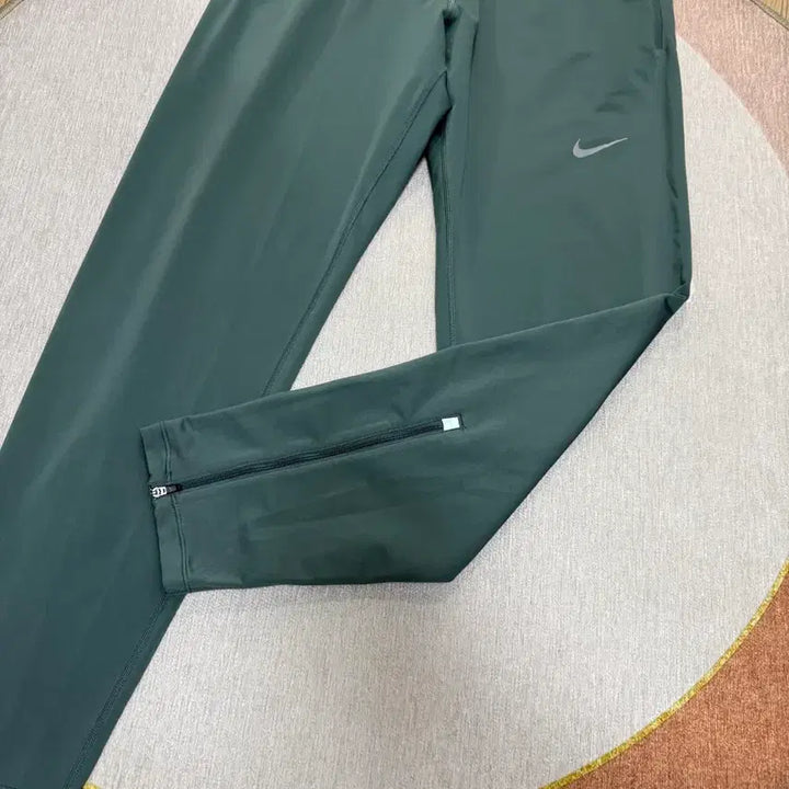 [SOLD OUT] 나이키 남성 드라이핏 트레이닝 팬츠 XL사이즈