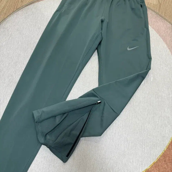 [SOLD OUT] 나이키 남성 드라이핏 트레이닝 팬츠 XL사이즈