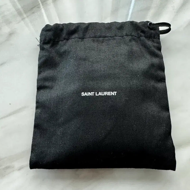 [BUNJANG] Saint Laurent Black Cardholder with Gold Logo / 생로랑 블랙 카드지갑 금장로고