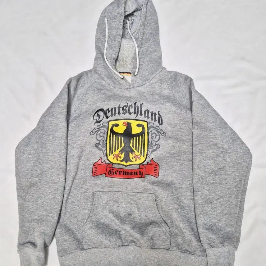 [BUNJANG] Berlin Hooded Sweatshirt / berlin 후드티 팝니다