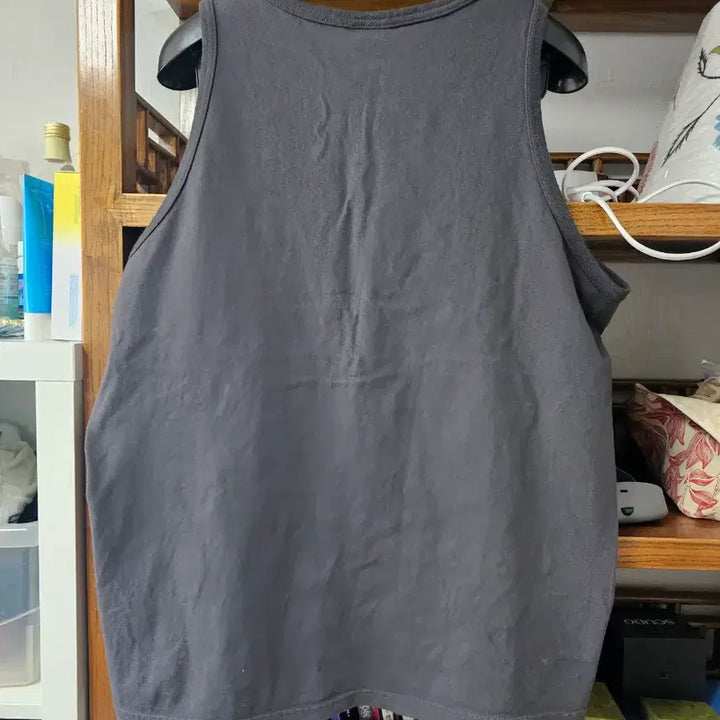 [BUNJANG] Walla Walla Sports Tank Top - Size L / 새상품)walla 왈라왈라 스포츠 나시 팔아요 100-105 l 라지