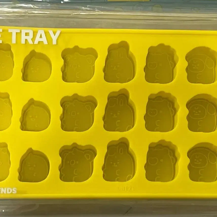 [BUNJANG] BT21 Chimmy, Cooky, Shooky Ice Tray Mold / BT21 일본 비티 방탄 아이스 트레이 몰드 (새상품) 치미 쿠키 슈키