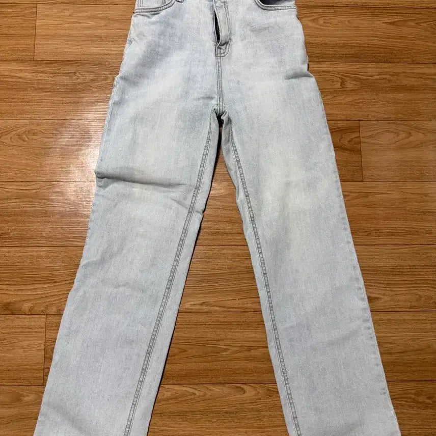 [BUNJANG] Light Wash Straight Jeans / 연청바지 일자
