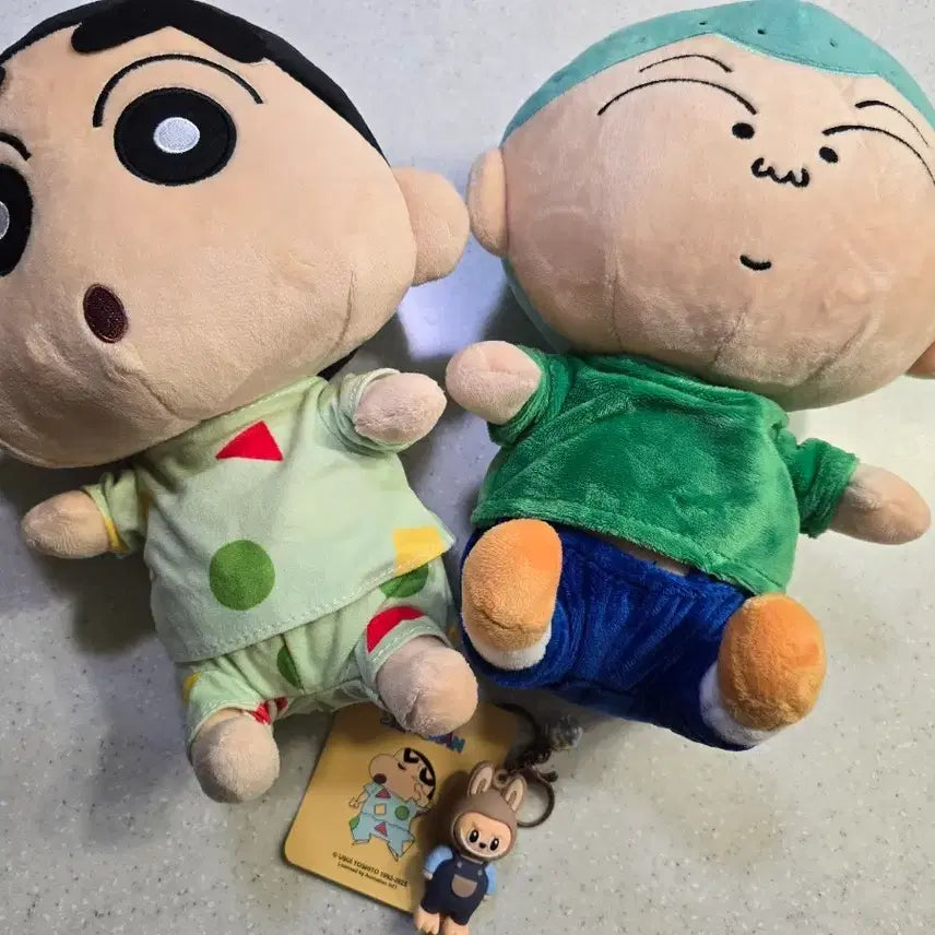 [BUNJANG] Crayon Shin-chan Shin-chan &amp; Hoon Plush Doll Set / 짱구&amp;훈이 인형