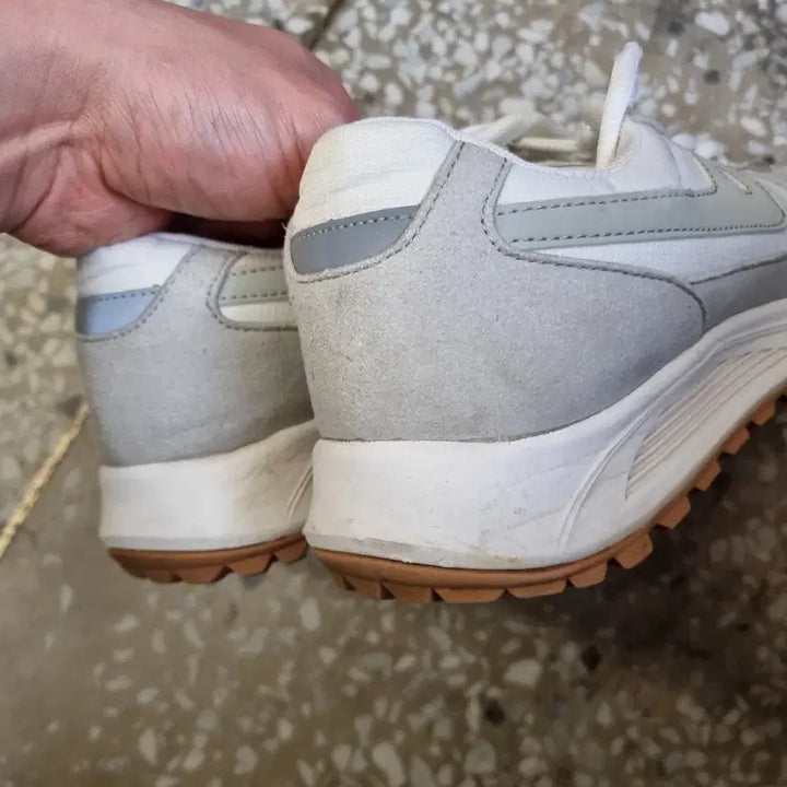[BUNJANG] Prospecs Sneakers (Size 270) / [270 size] 프로스펙스 운동화