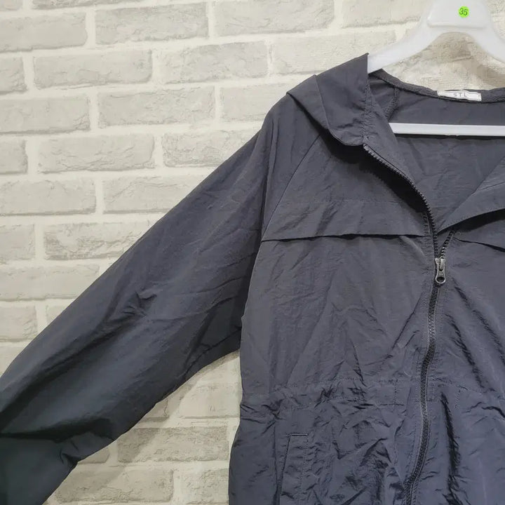 [BUNJANG] Unbranded Hooded Windbreaker Jacket / ㅊ35 후드 바람막이 55-66