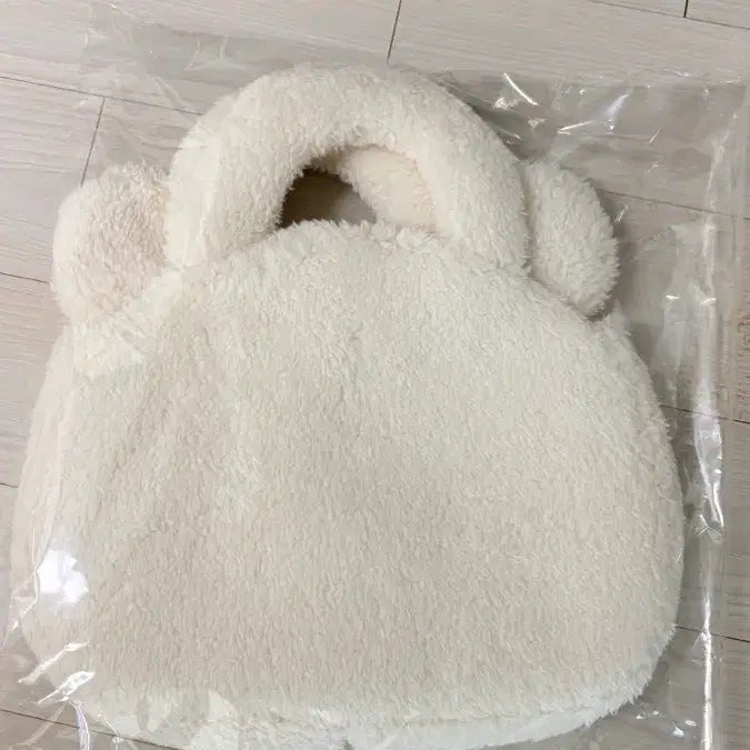 [BUNJANG] San-X Korilakkuma Poggie Bag / 산엑스 코리락쿠마 뽀글이 가방