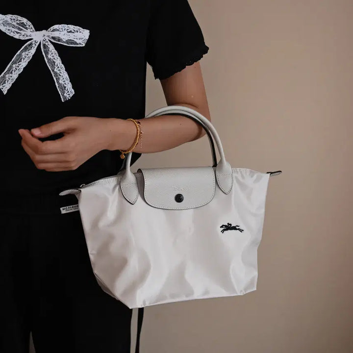 [BUNJANG] Longchamp Nylon and Leather Clutch Bag - White - Small / 롱샴 클러치백  화이트  나일론 소가죽 스몰 사이즈 여성