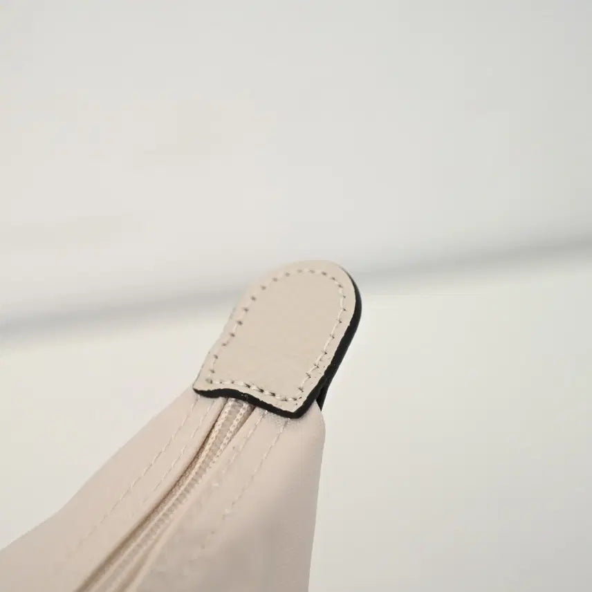 [BUNJANG] Longchamp Nylon and Leather Clutch Bag - White - Small / 롱샴 클러치백  화이트  나일론 소가죽 스몰 사이즈 여성