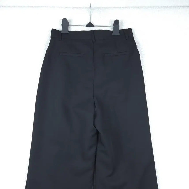 [BUNJANG] ENVYLOOK 여성 하이웨스트 핀턱 와이드 팬츠(M) / ENVYLOOK 여성 하이웨스트 핀턱 와이드 팬츠(M)