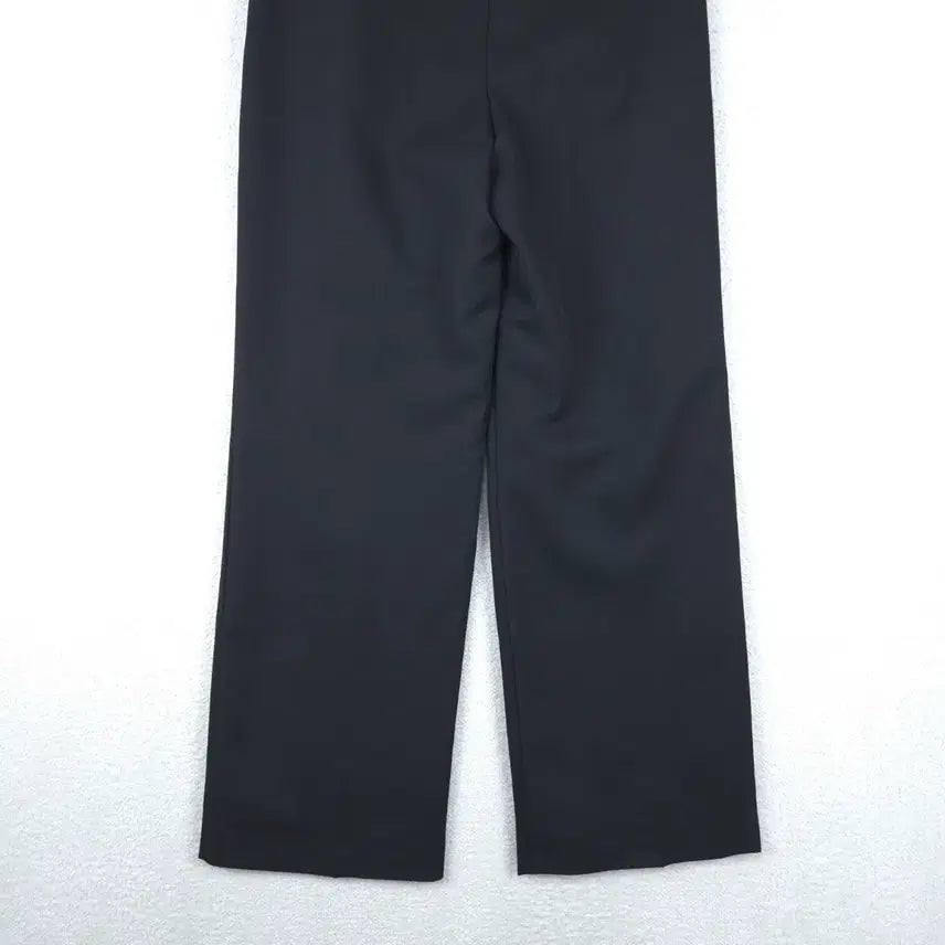 [BUNJANG] ENVYLOOK 여성 하이웨스트 핀턱 와이드 팬츠(M) / ENVYLOOK 여성 하이웨스트 핀턱 와이드 팬츠(M)