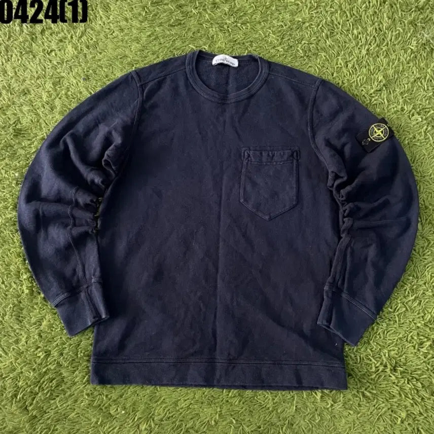 [SOLD OUT] 스톤아일랜드 포켓 네이비 맨투맨 티셔츠