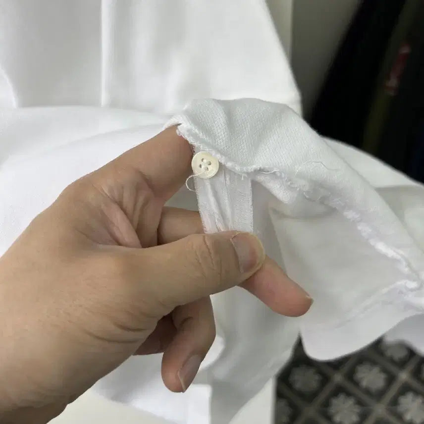 [BUNJANG] Yves Saint Laurent White Short Sleeve Polo Shirt / 16766 - 입생로랑 화이트 반팔 카라티