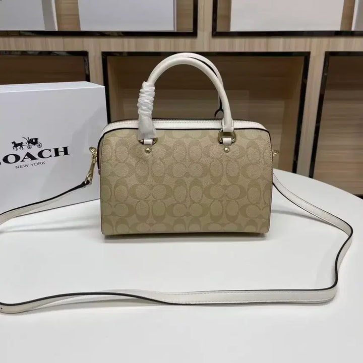 [BUNJANG] Coach Signature Canvas Mini Handbag / 코치  시그니처 캔버스 숄더백 미니 핸드백