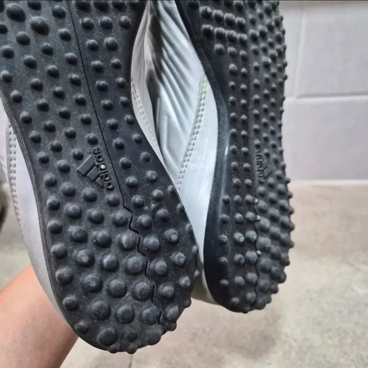[BUNJANG] Adidas Futsal Shoes / [235-240] 아디다스 풋살화