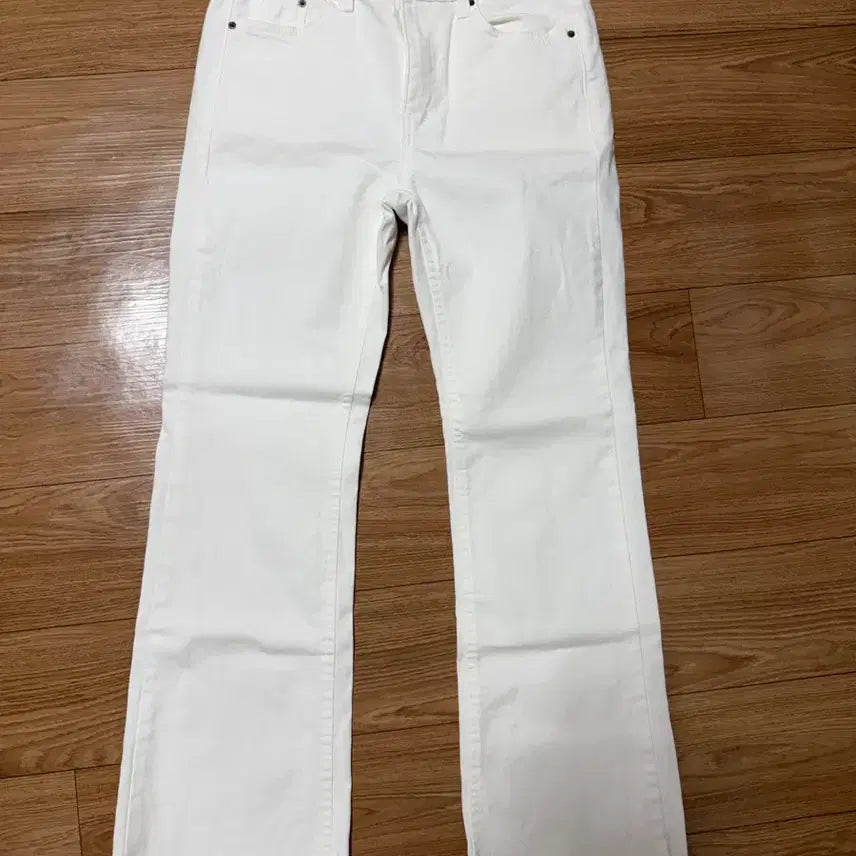 [BUNJANG] White Straight-Leg Pants / 일자 화이트 팬츠