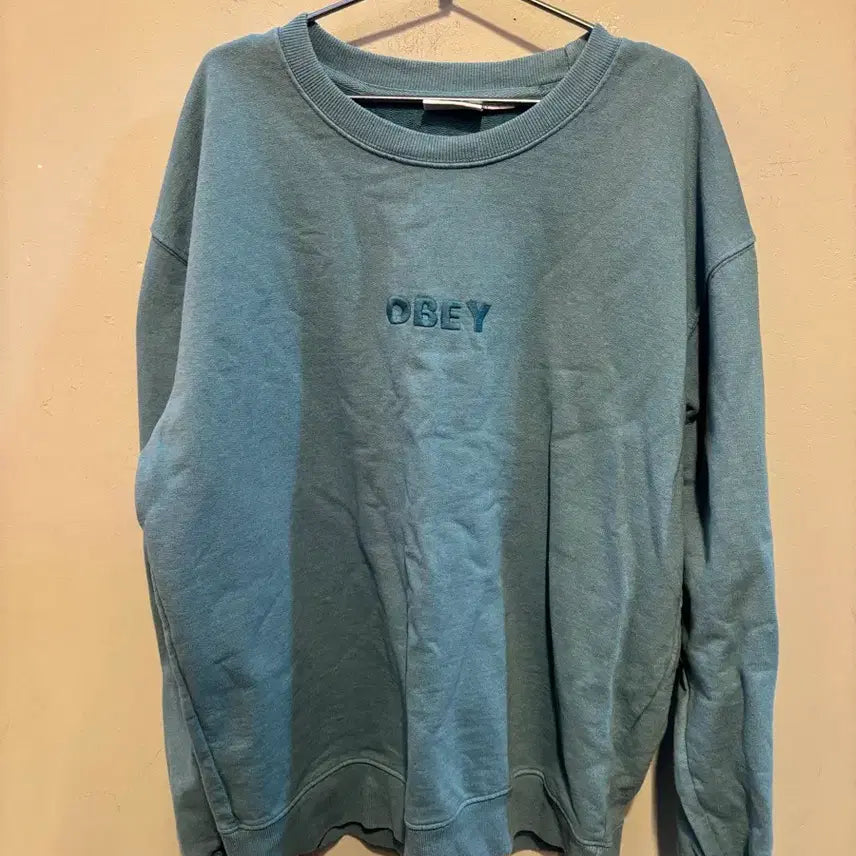 [BUNJANG] OBEY Sweatshirt / 오베이 정품 맨투맨