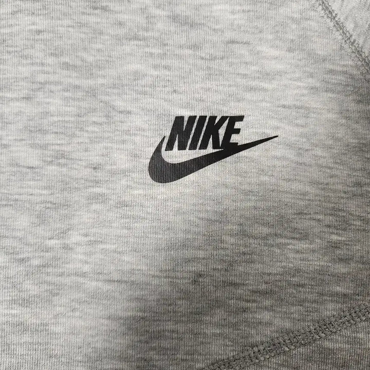 [SOLD OUT] 나이키 테크팩 테크 플리스 윈드러너 풀집 후디 FB7922-063 사이즈