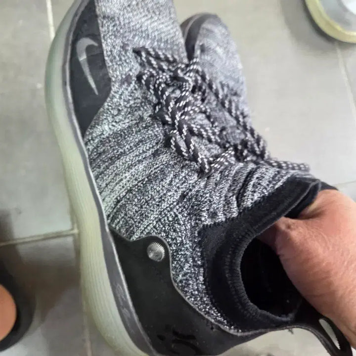 [BUNJANG] Nike KD11 Gray Basketball Shoes (Size 280) / 나이키 KD11 회색 농구화280