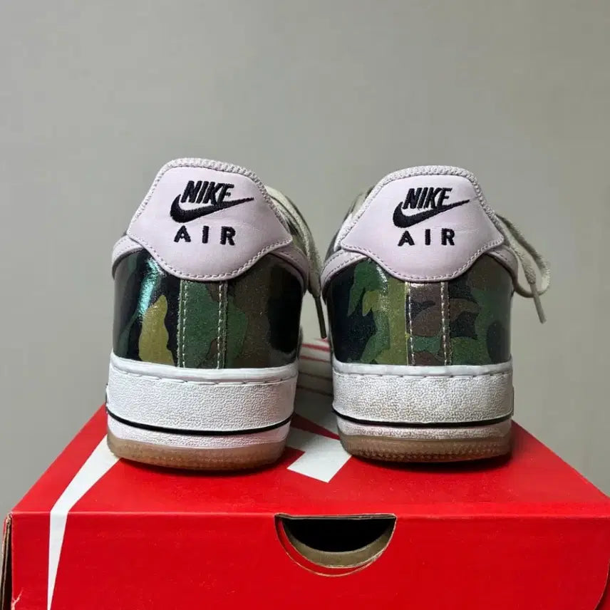 [SOLD OUT] [260]나이키 에어포스1 카모 핑크 스우시