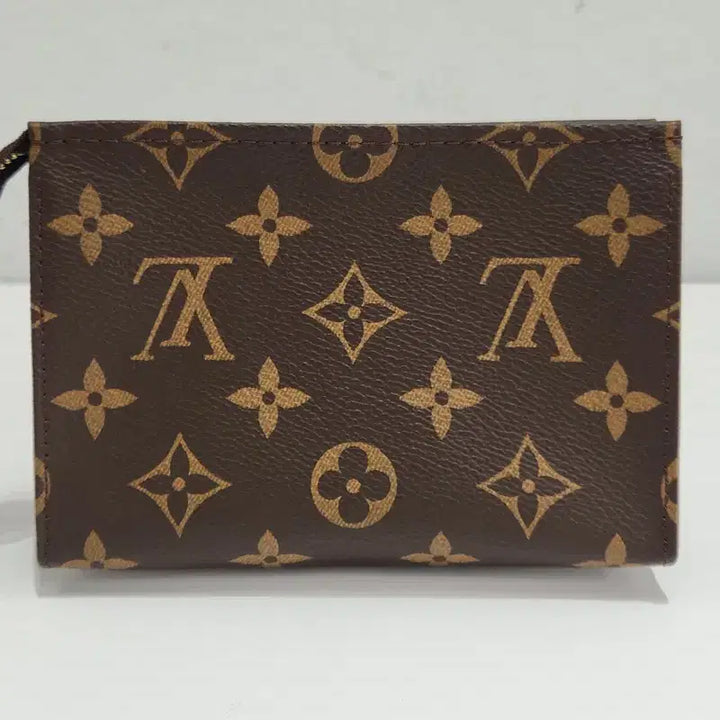 [BUNJANG] Louis Vuitton Pochette Toilette 15 Clutch M47546 / 루이비통 포쉐트 토일렛 15 클러치 M47546