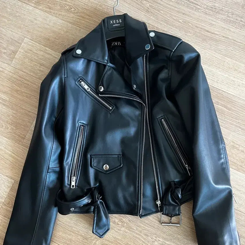 [SOLD OUT] 자라 블랙 레더 라이더 자켓